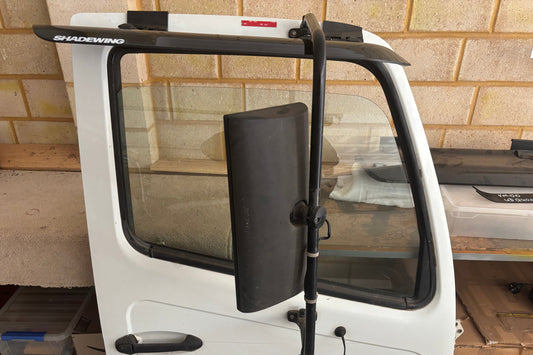 MITSUBISHI - Drivers side sun visor