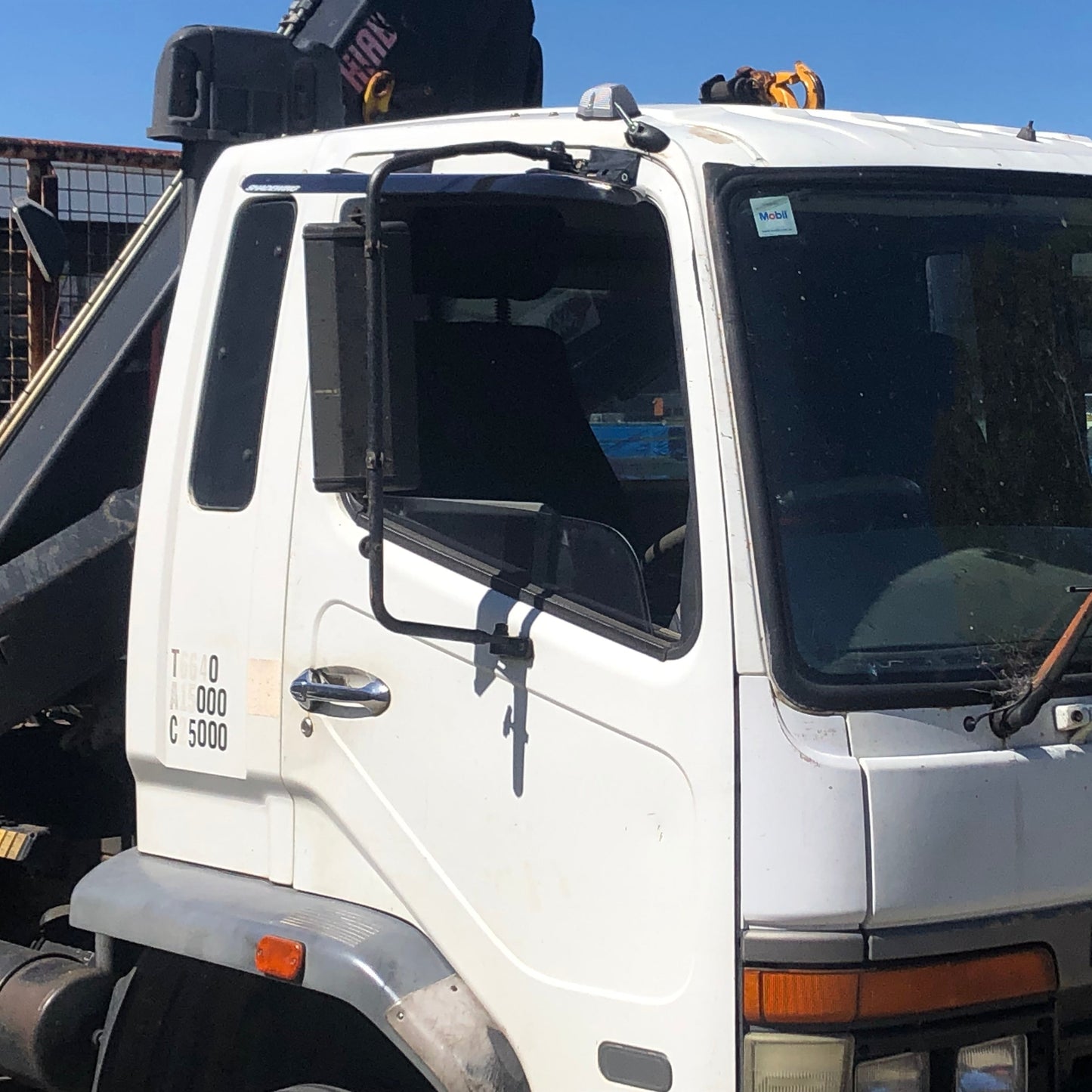 MITSUBISHI/FUSO - FIGHTER